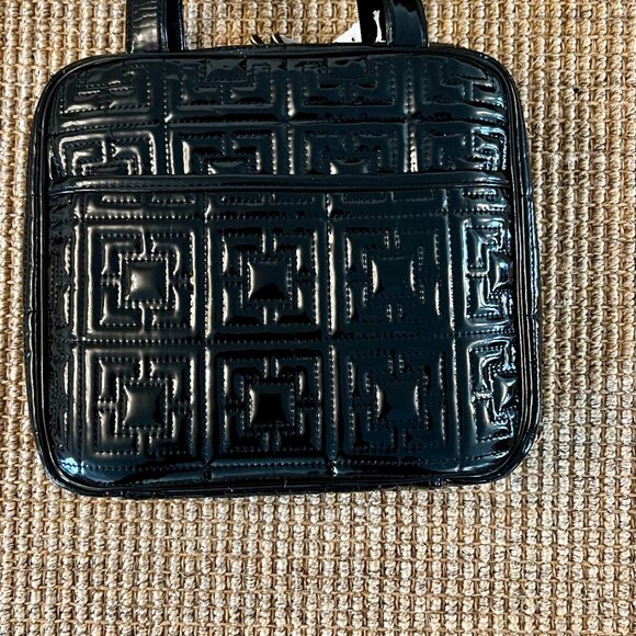 Trina Turk Signature travel case Cosmetics - Picture 3 of 3